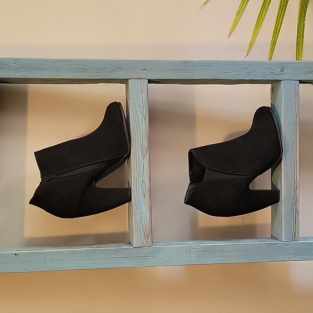Booties - Picture 2 of 3
